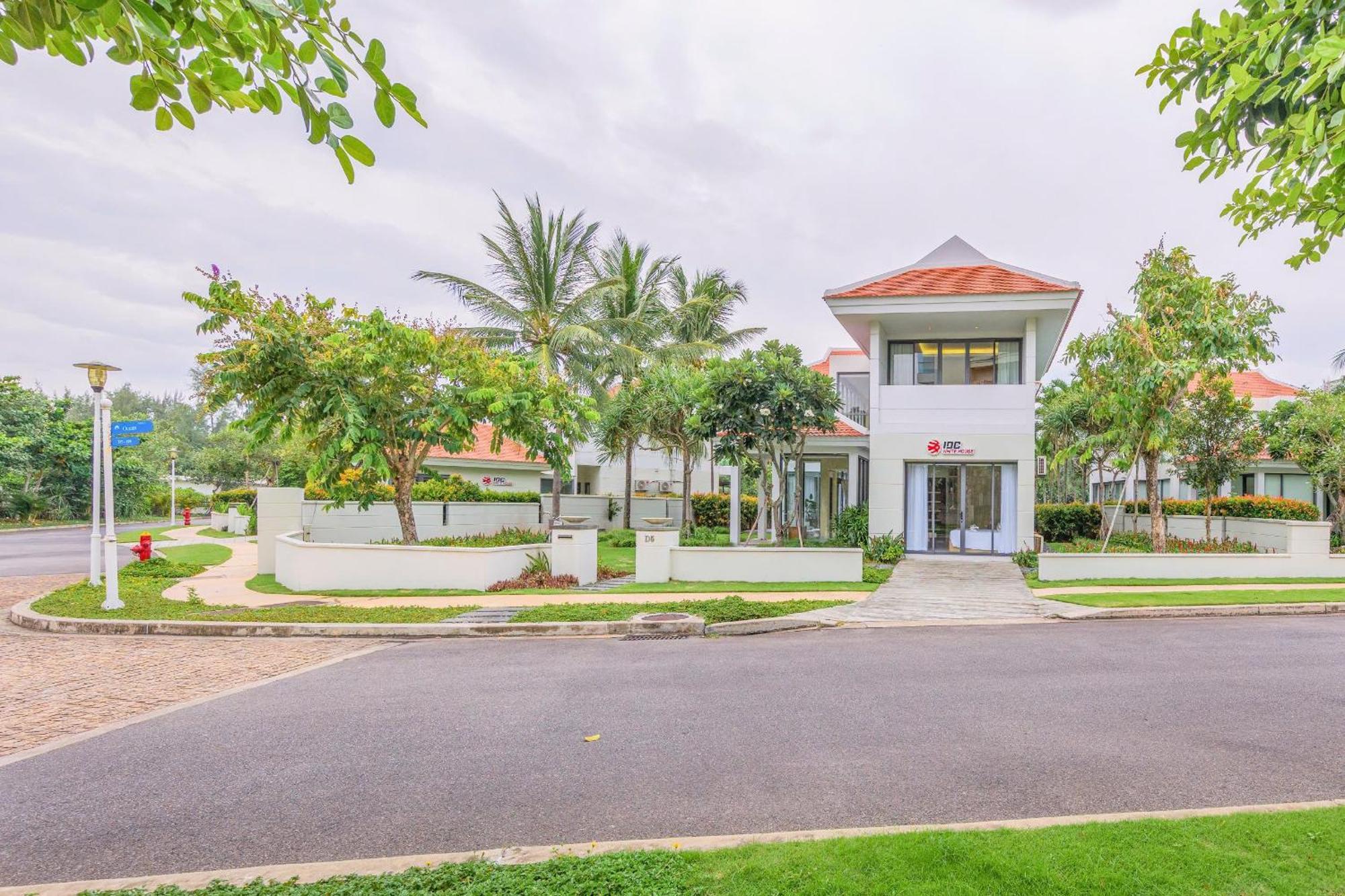 Idc White House Da Nang Villa Exterior photo