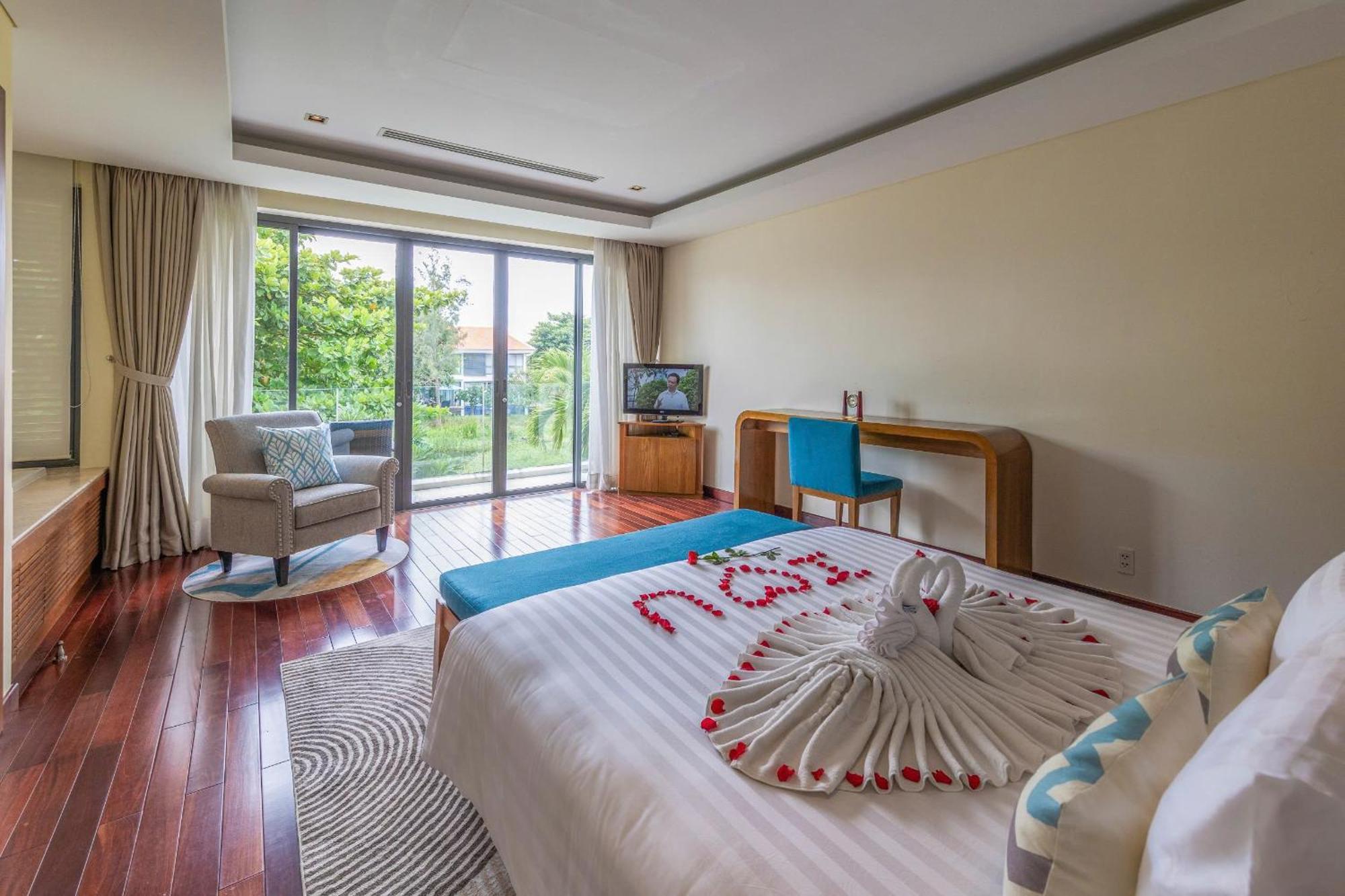 Idc White House Da Nang Villa Exterior photo